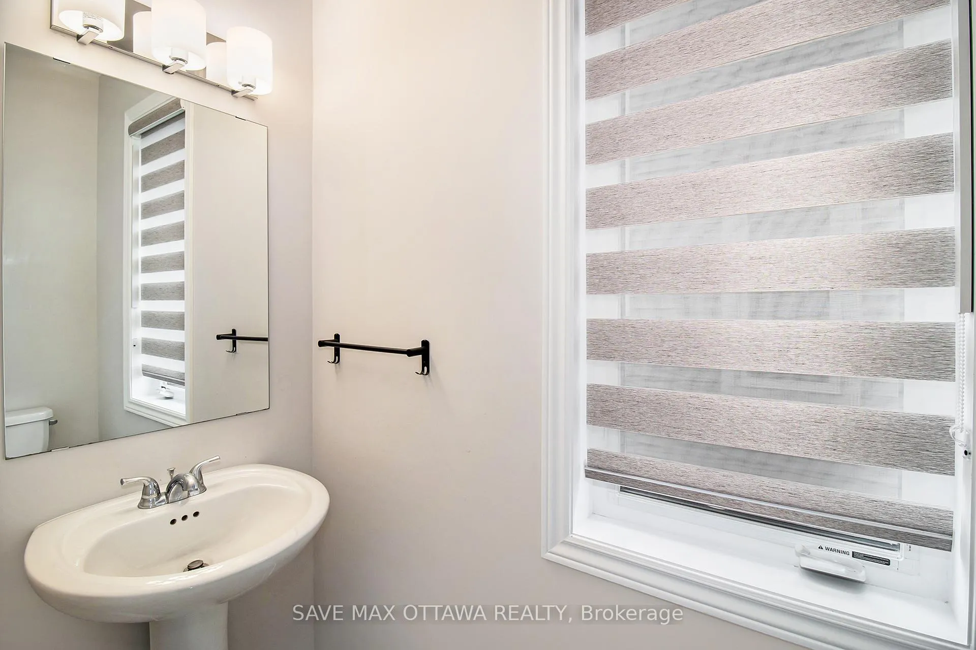 Photo 12 of 1919 Haiku Street, Ottawa, Barrhaven - Half Moon Bay — HOMEH