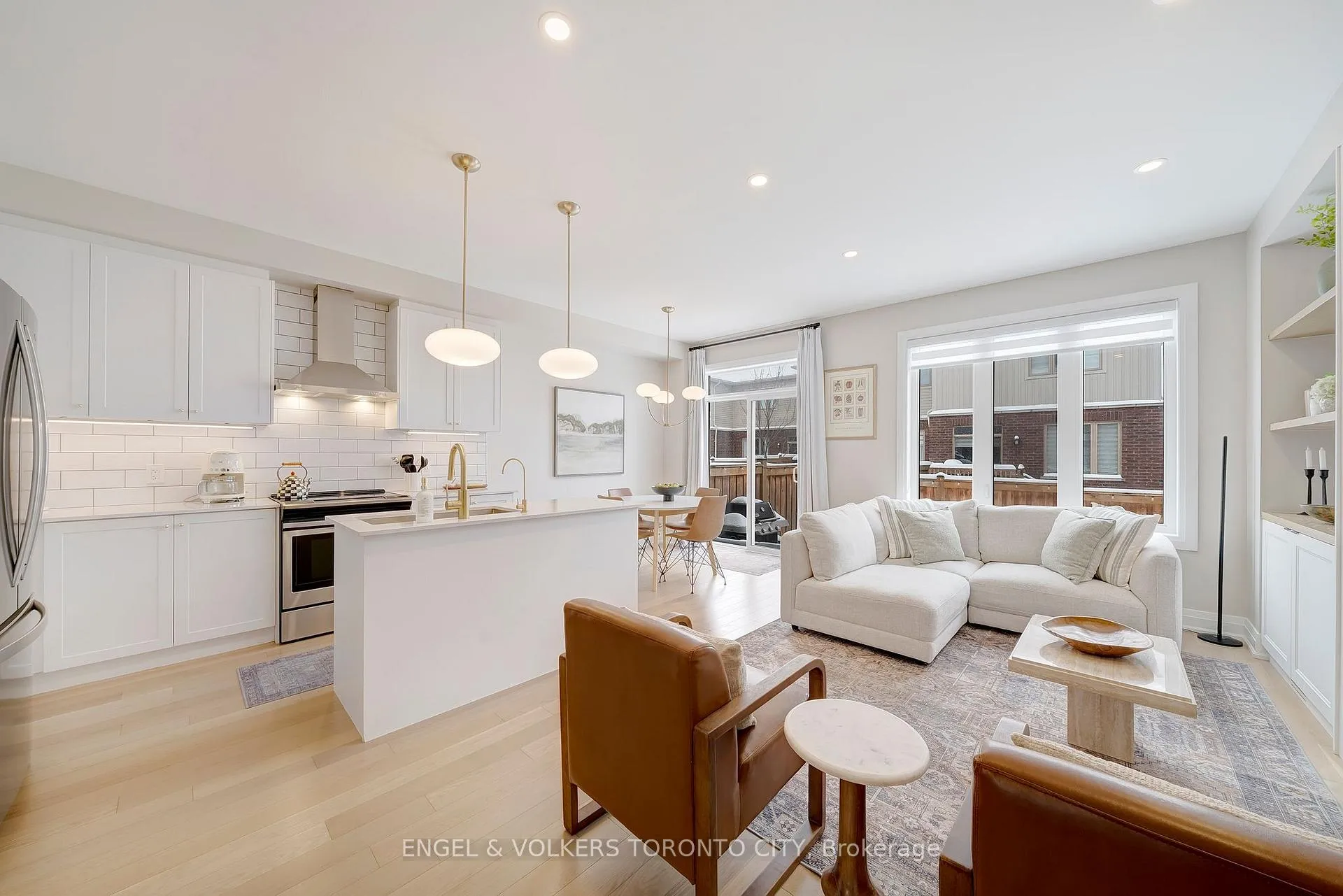 Photo 7 of 30 Clifford Crescent, New Tecumseth, Tottenham — HOMEH