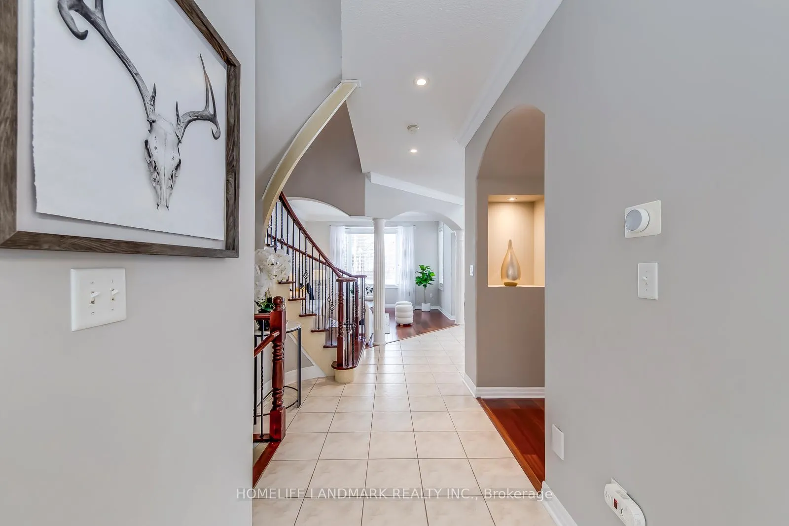 Photo 9 of 2196 Highcliffe Way, Oakville, Westmount — HOMEH