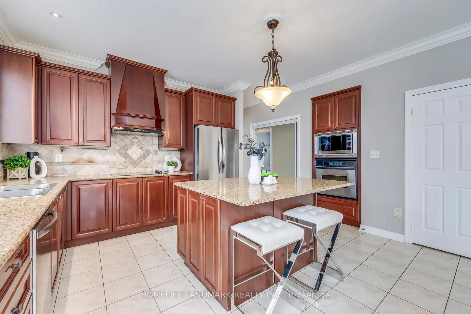 Photo 15 of 2196 Highcliffe Way, Oakville, Westmount — HOMEH
