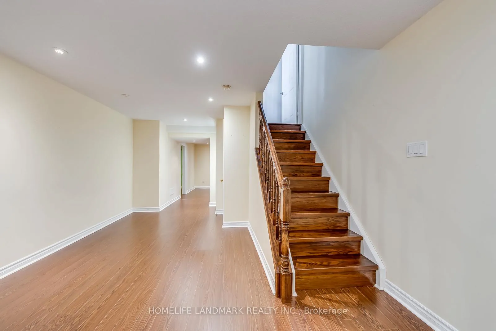 Photo 37 of 2196 Highcliffe Way, Oakville, Westmount — HOMEH