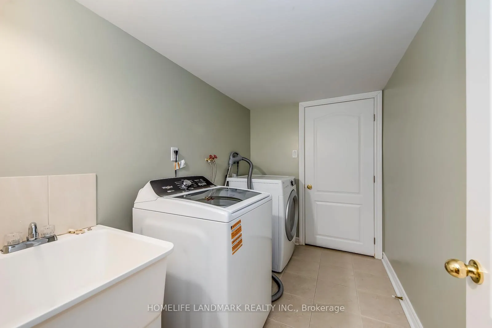 Photo 42 of 2196 Highcliffe Way, Oakville, Westmount — HOMEH