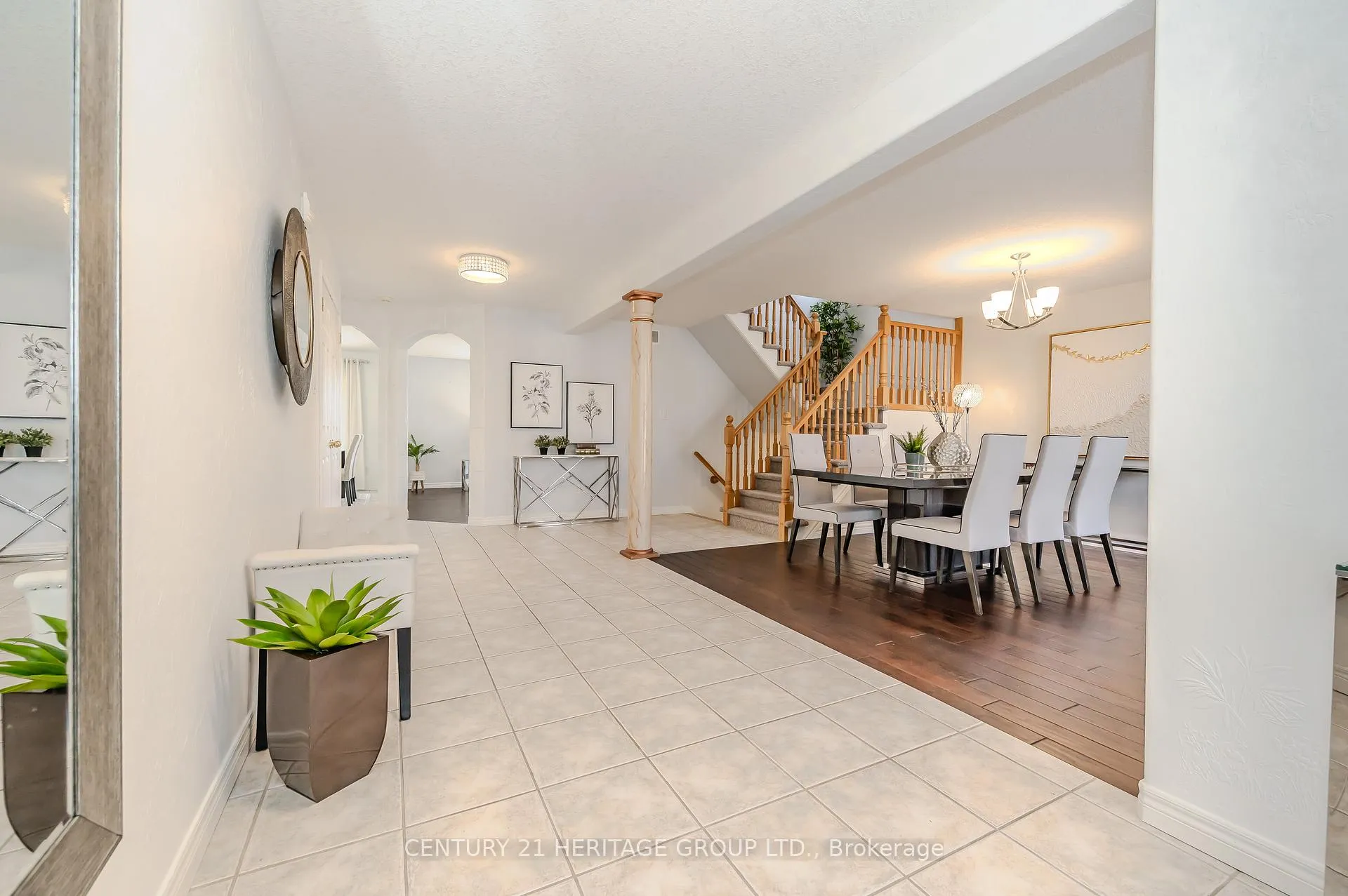 Photo 6 of 218 Hawkswood Drive, Kitchener, Bridgeport — HOMEH
