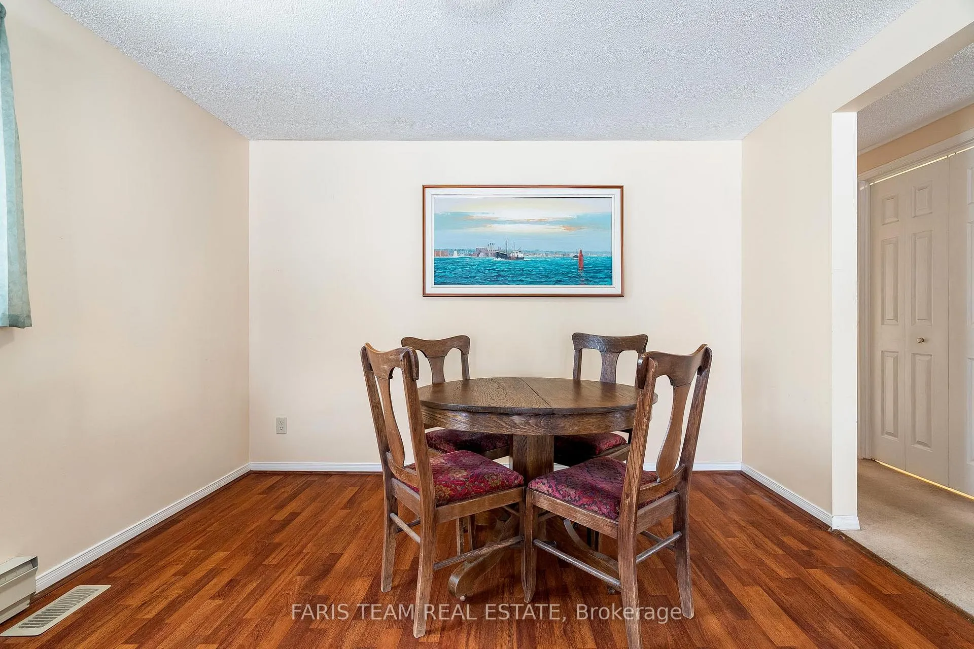 Photo 6 of 43 Royal Oak Drive, Innisfil, Cookstown — HOMEH