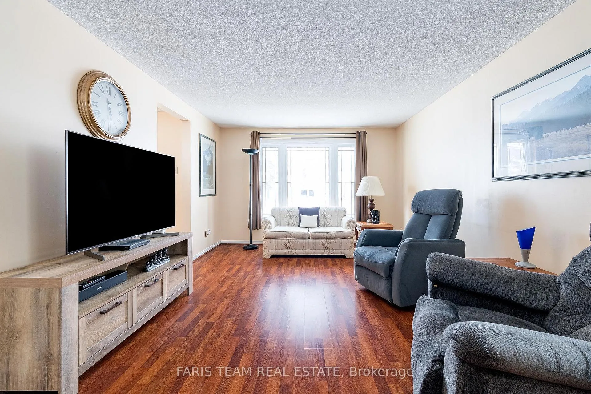 Photo 7 of 43 Royal Oak Drive, Innisfil, Cookstown — HOMEH
