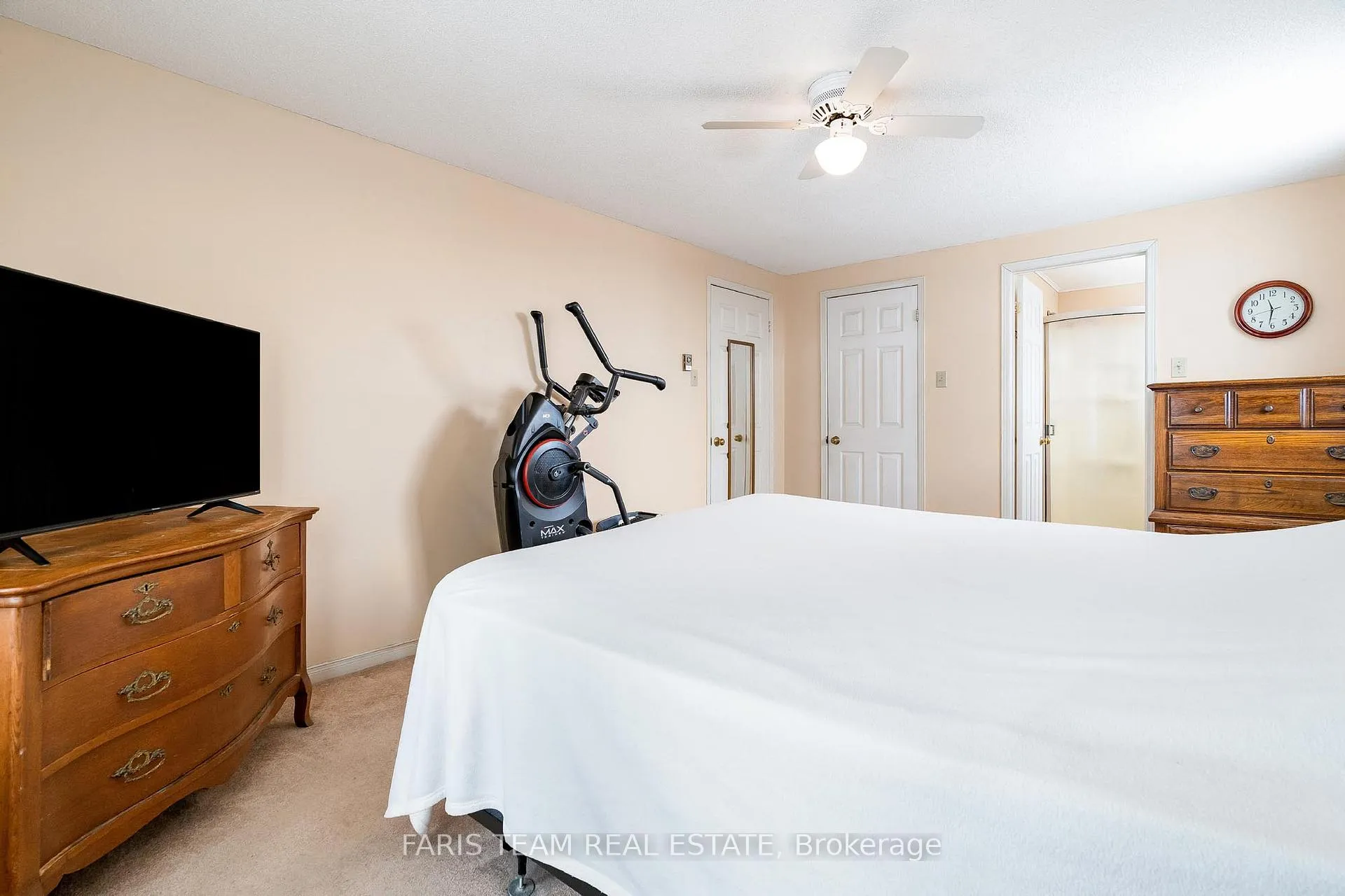 Photo 10 of 43 Royal Oak Drive, Innisfil, Cookstown — HOMEH