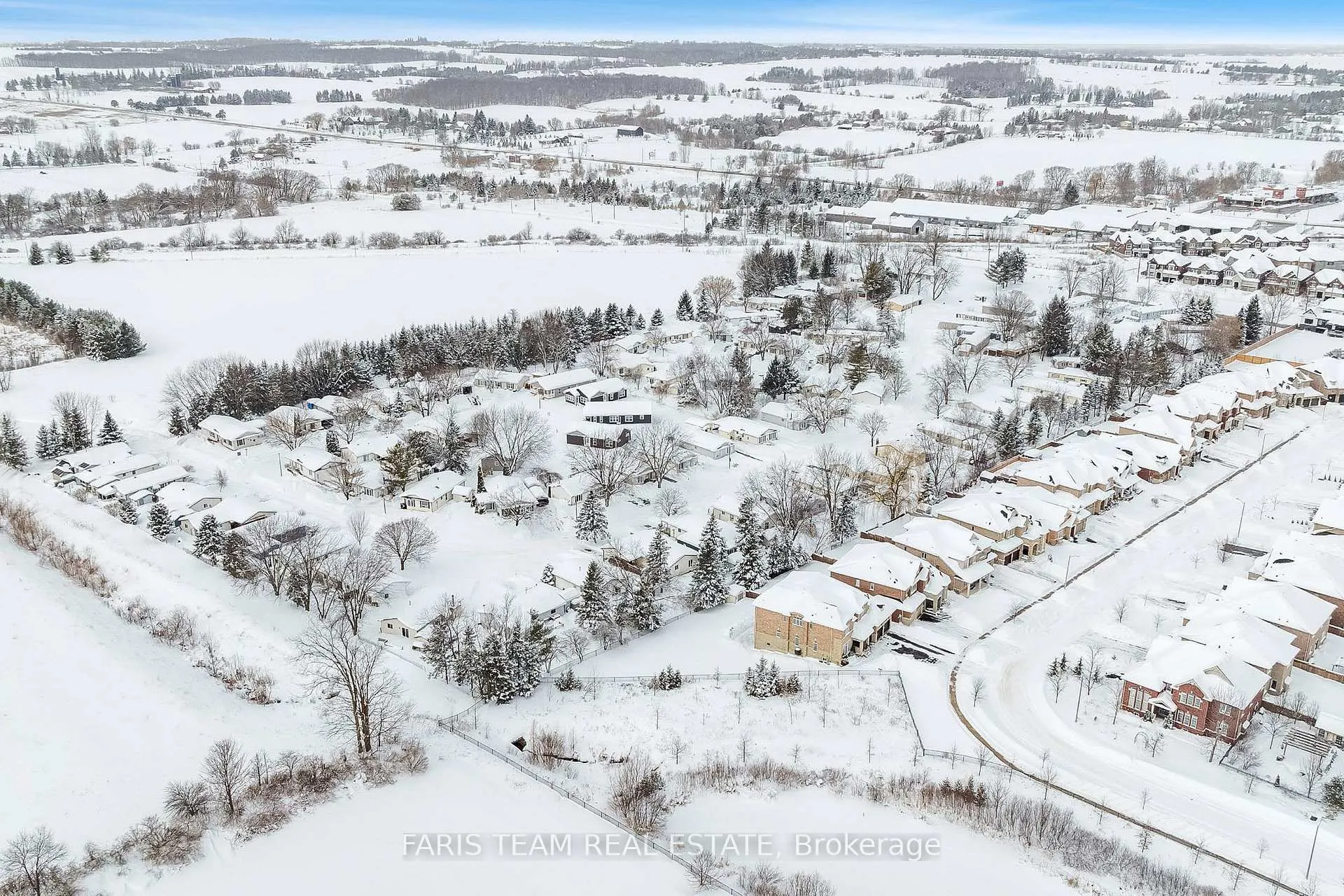 Photo 18 of 43 Royal Oak Drive, Innisfil, Cookstown — HOMEH