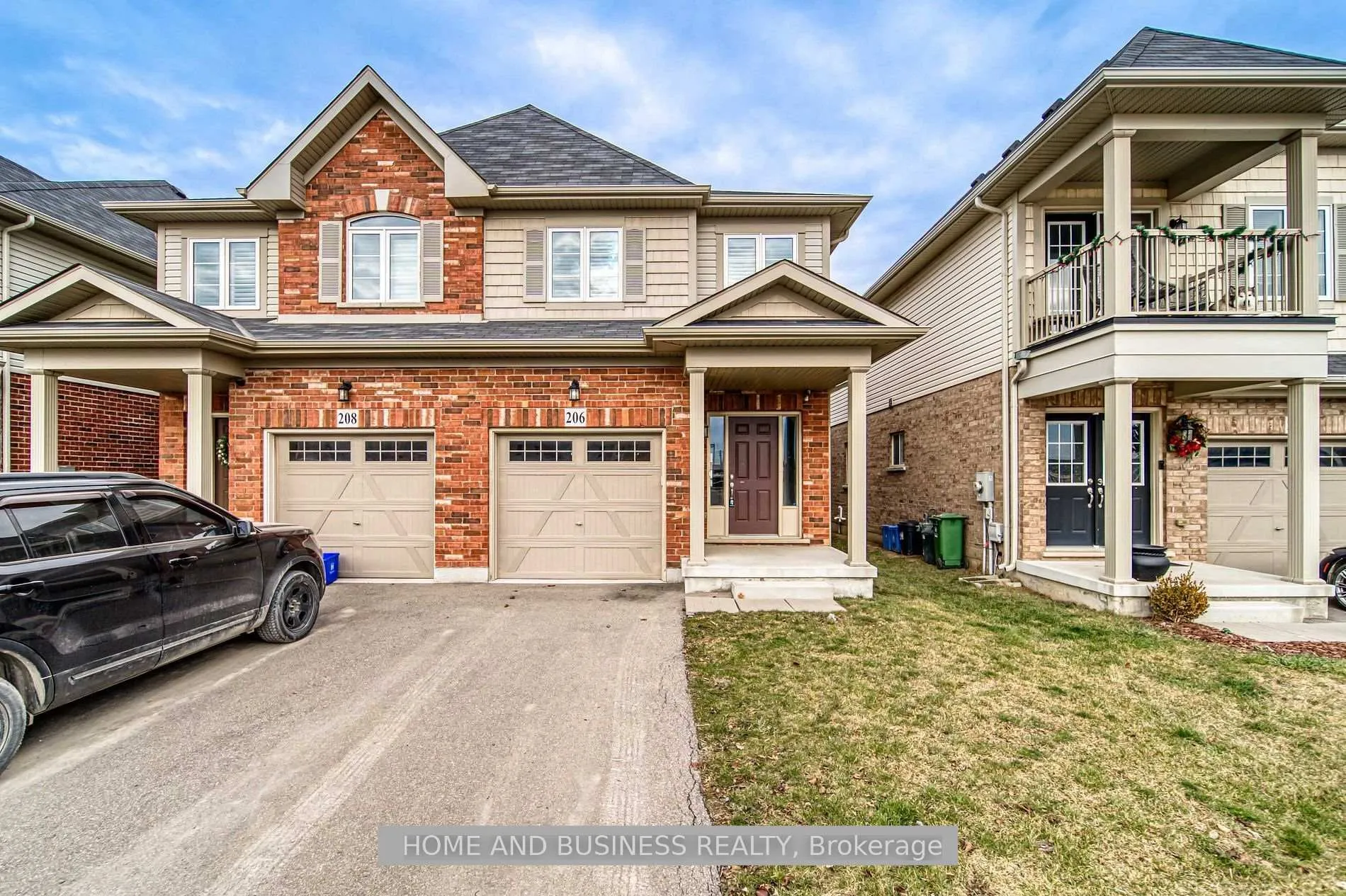 Photo 1 of 206 Lormont Boulevard, Hamilton, Stoney Creek Mountain — HOMEH