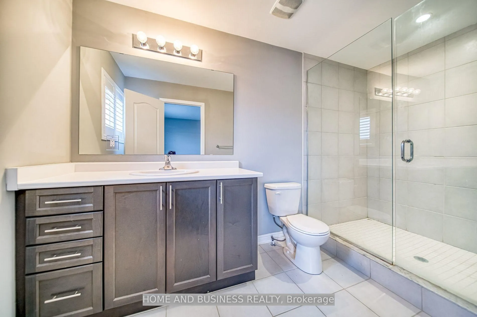 Photo 22 of 206 Lormont Boulevard, Hamilton, Stoney Creek Mountain — HOMEH