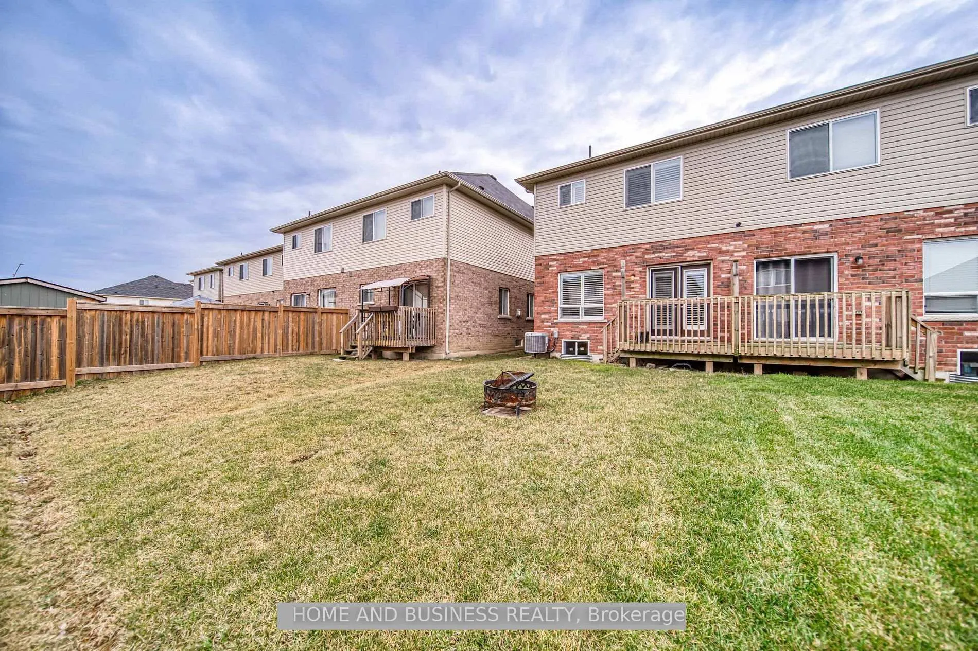 Photo 30 of 206 Lormont Boulevard, Hamilton, Stoney Creek Mountain — HOMEH