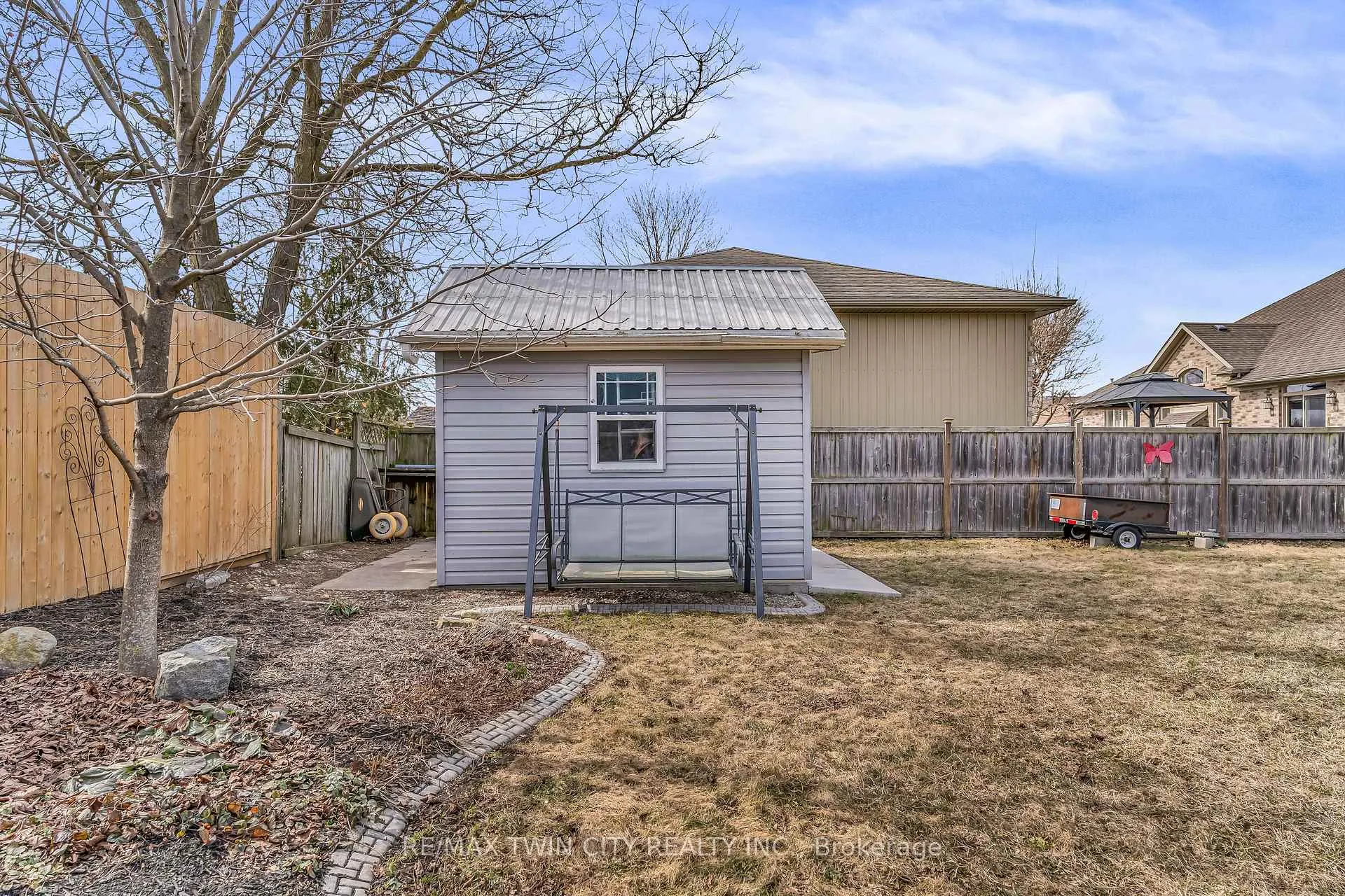 Photo 9 of 32 Schweitzer Street N, Kitchener, Bridgeport — HOMEH