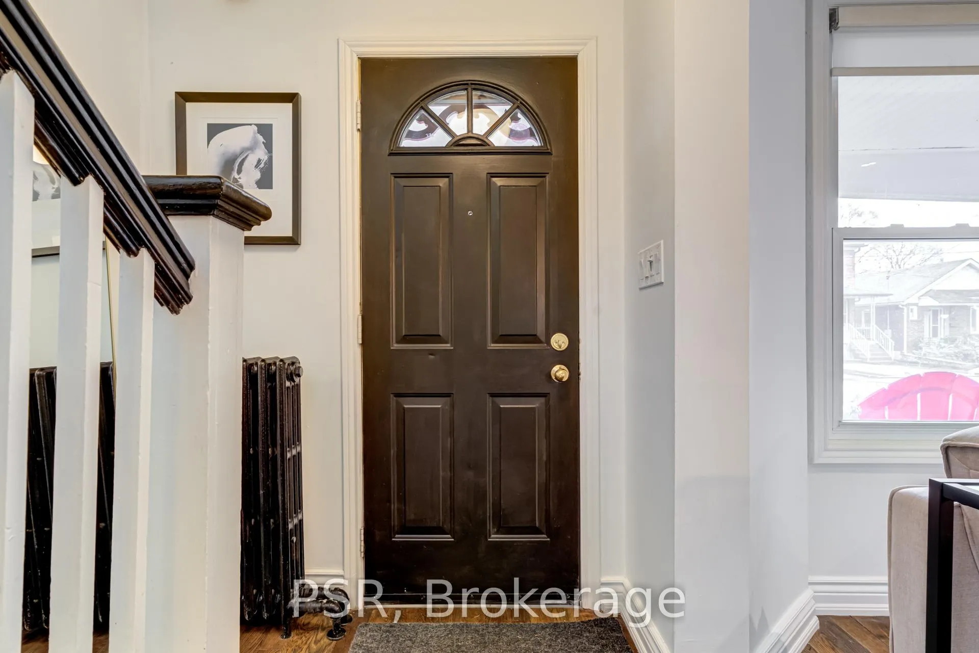 Photo 5 of 358 Cedarvale Avenue, Toronto, Woodbine-Lumsden — HOMEH