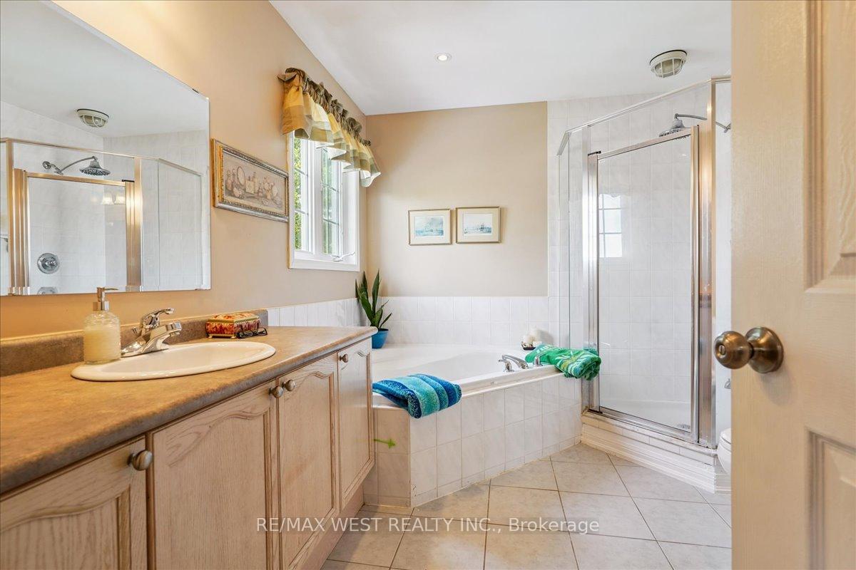 Photo 7 of 285 West Scugog Lane, Clarington, Bowmanville — HOMEH