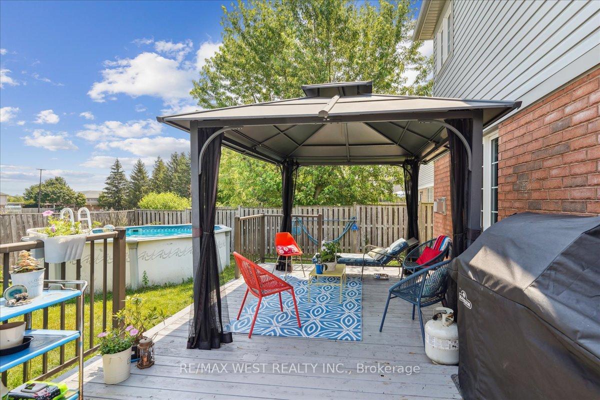 Photo 10 of 285 West Scugog Lane, Clarington, Bowmanville — HOMEH