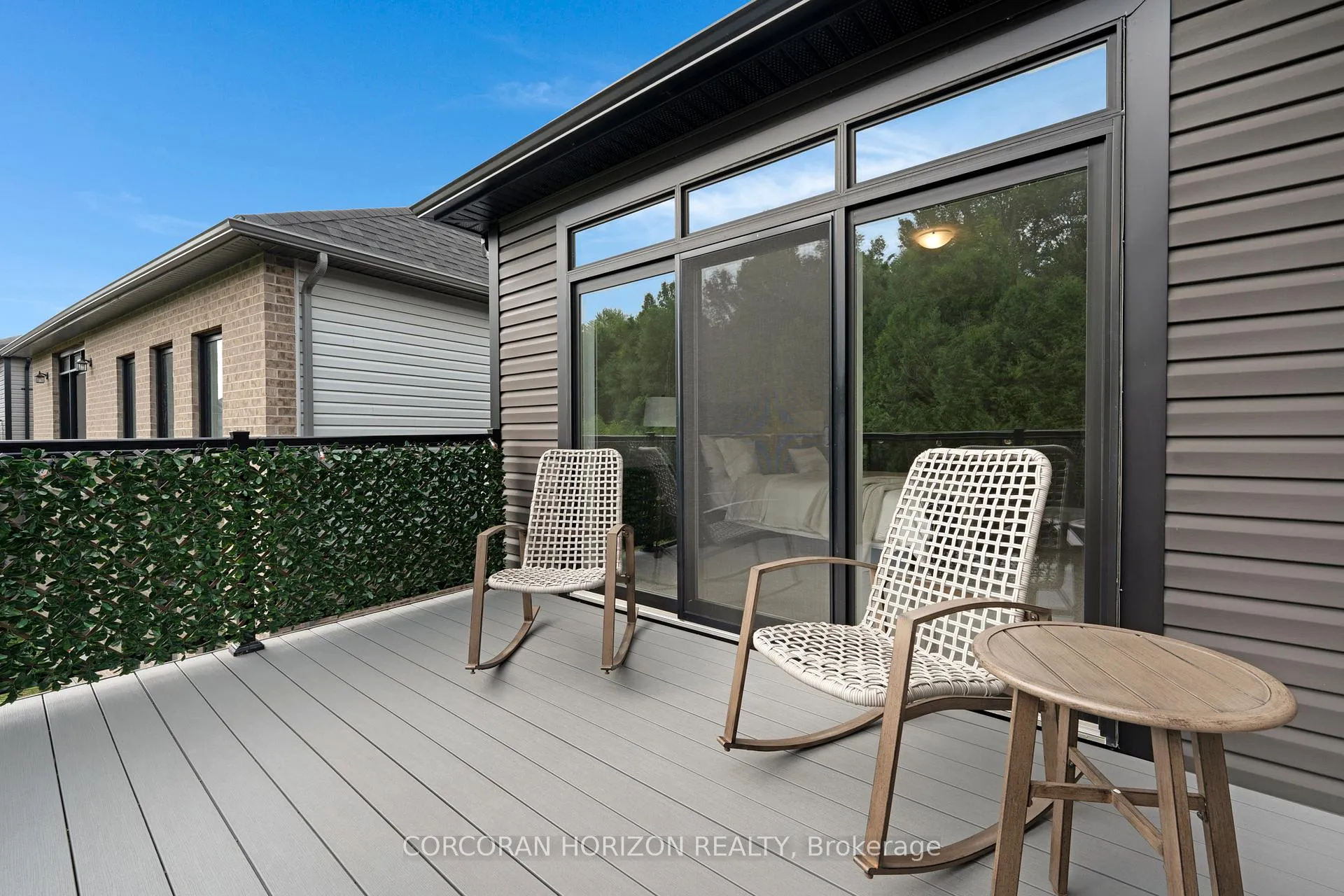 Photo 30 of 521 Bridgemill Crescent, Kitchener — HOMEH