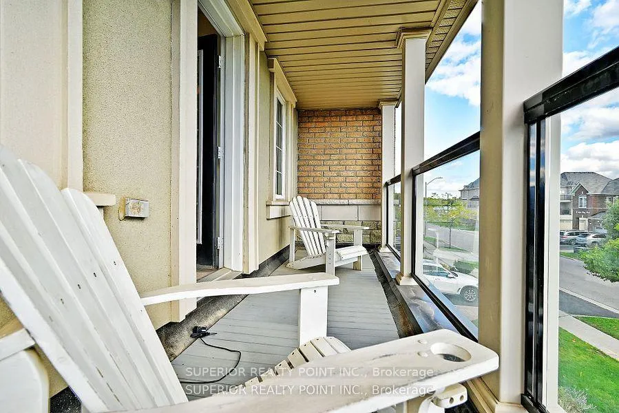 Photo 34 of 28 Maple Valley Road, Vaughan, Patterson — HOMEH