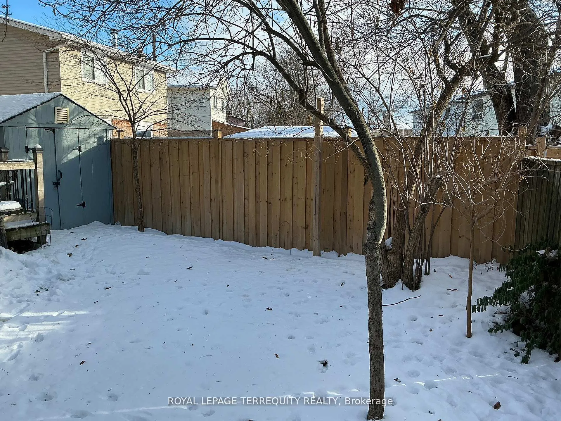 Photo 15 of 527 Carmello Court, Pickering, West Shore — HOMEH