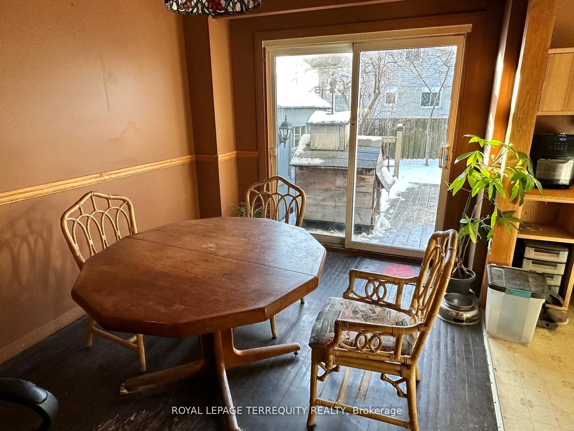 Photo 24 of 527 Carmello Court, Pickering, West Shore — HOMEH