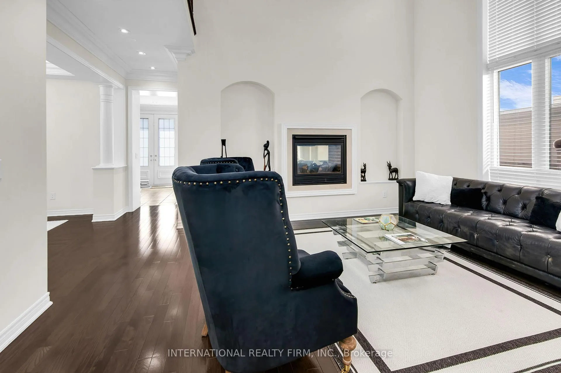 Photo 5 of 133 Hatton Garden Road, Vaughan, Vellore Village — HOMEH