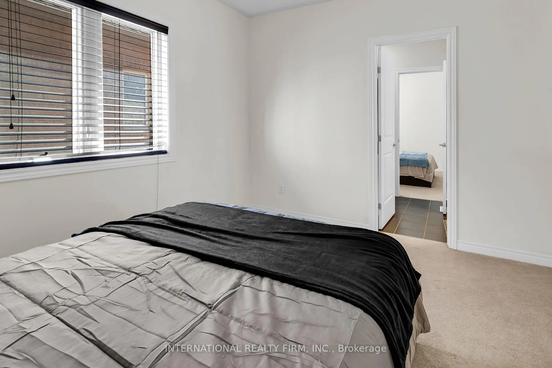 Photo 33 of 133 Hatton Garden Road, Vaughan, Vellore Village — HOMEH