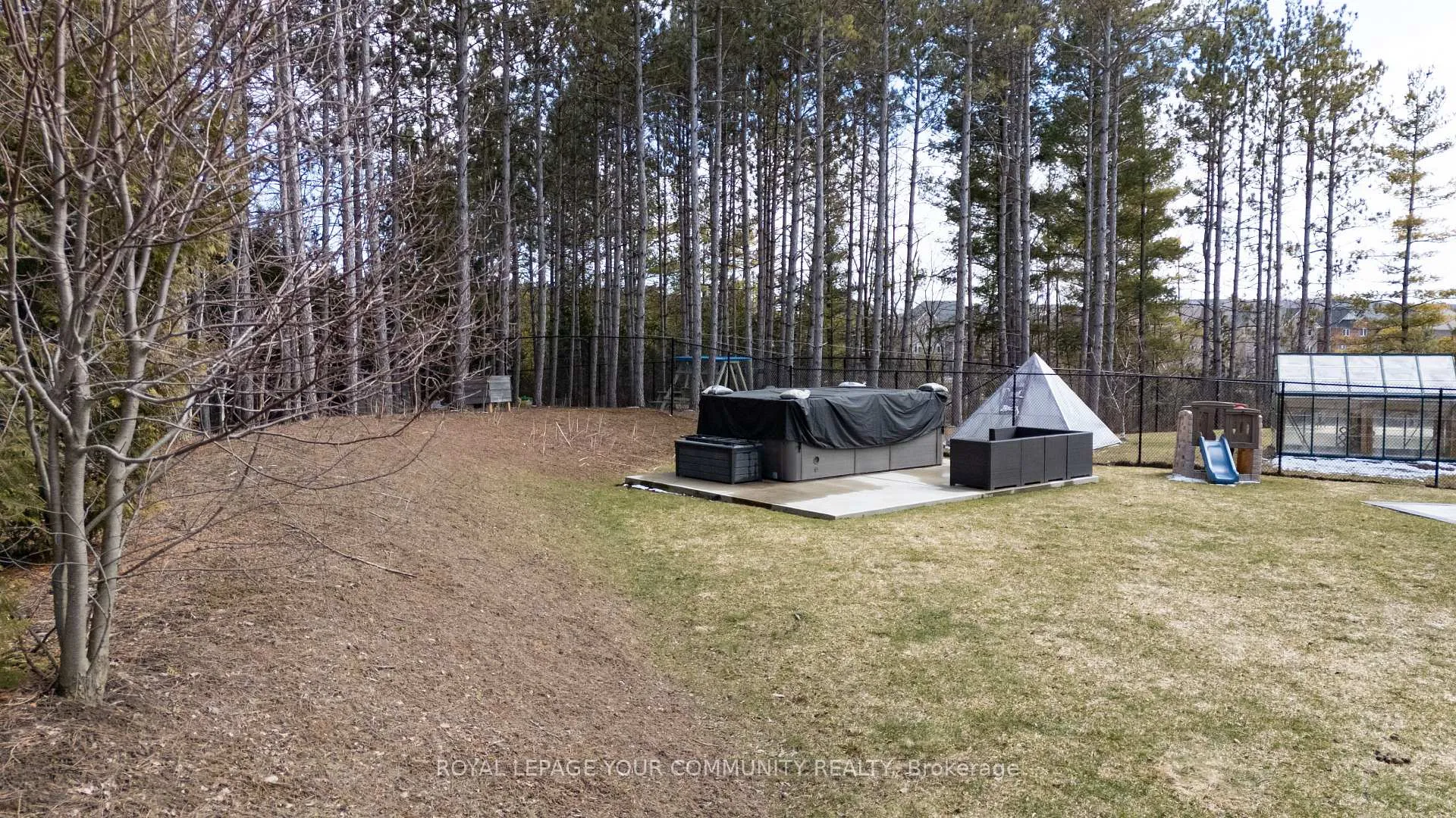 Photo 29 of 39 McKay Avenue, New Tecumseth, Tottenham — HOMEH
