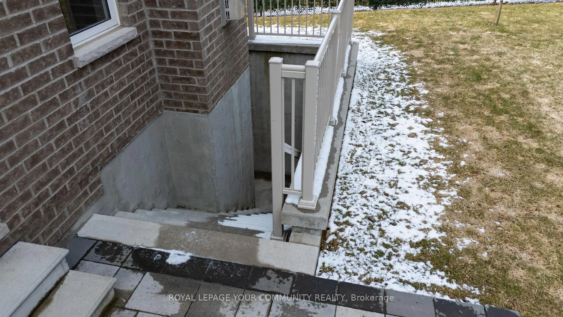 Photo 33 of 39 McKay Avenue, New Tecumseth, Tottenham — HOMEH