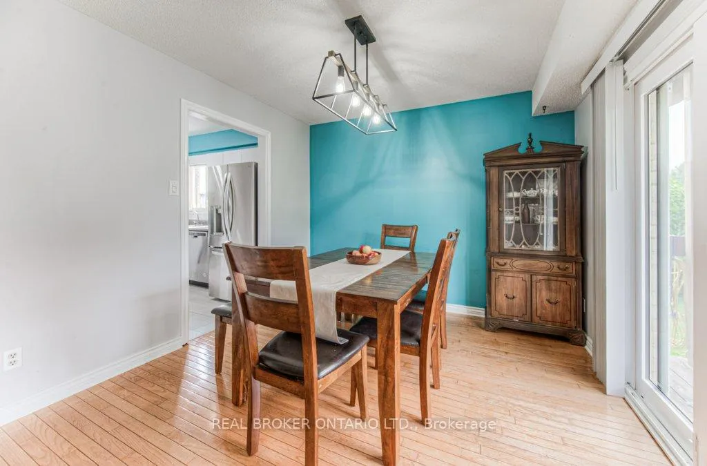 Photo 13 of Unit A, 645 Pinerow Crescent, Waterloo — HOMEH
