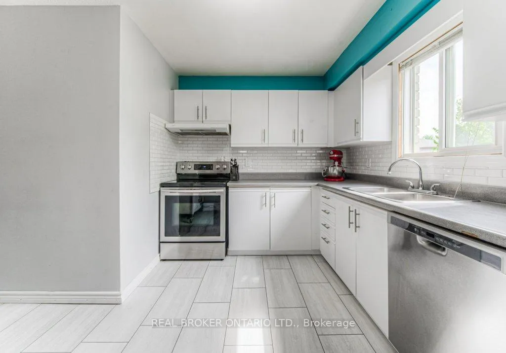 Photo 16 of Unit A, 645 Pinerow Crescent, Waterloo — HOMEH