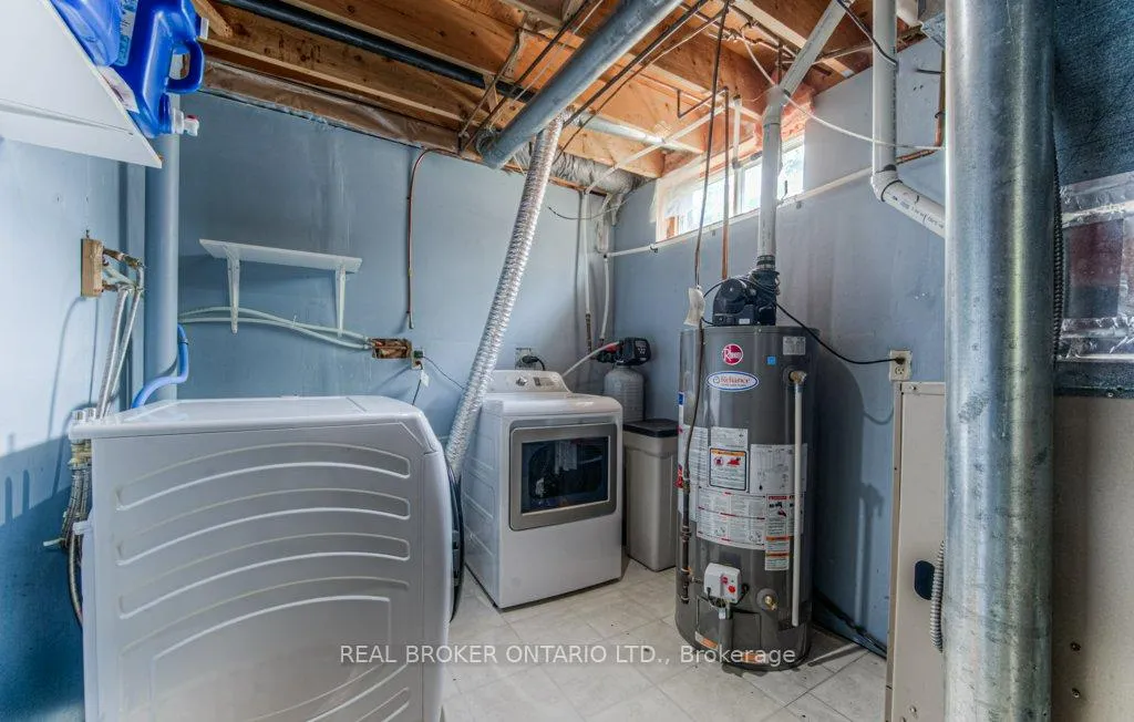 Photo 35 of Unit A, 645 Pinerow Crescent, Waterloo — HOMEH