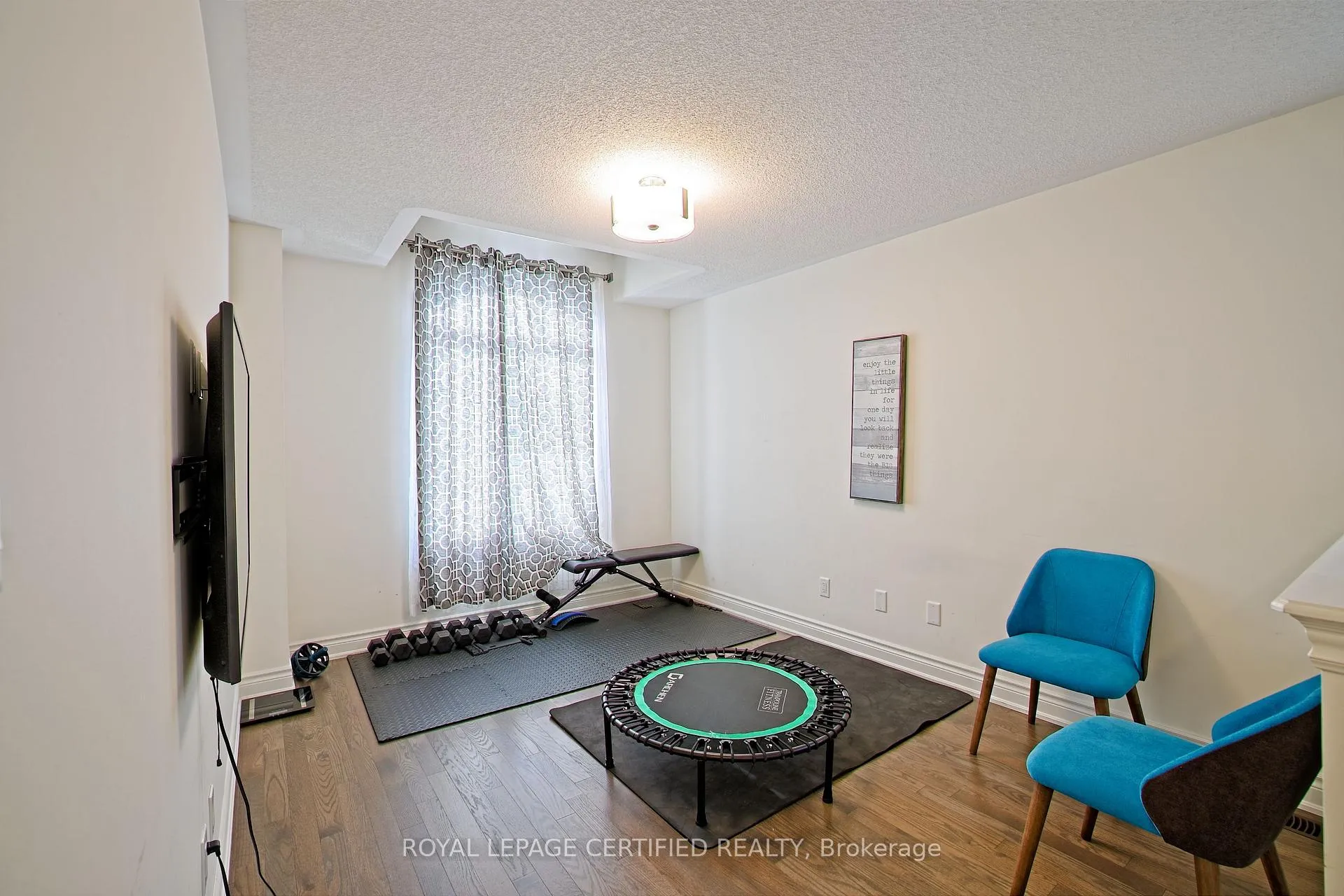 Photo 25 of 3 Lower Thames Drive, Brampton, Bram West — HOMEH