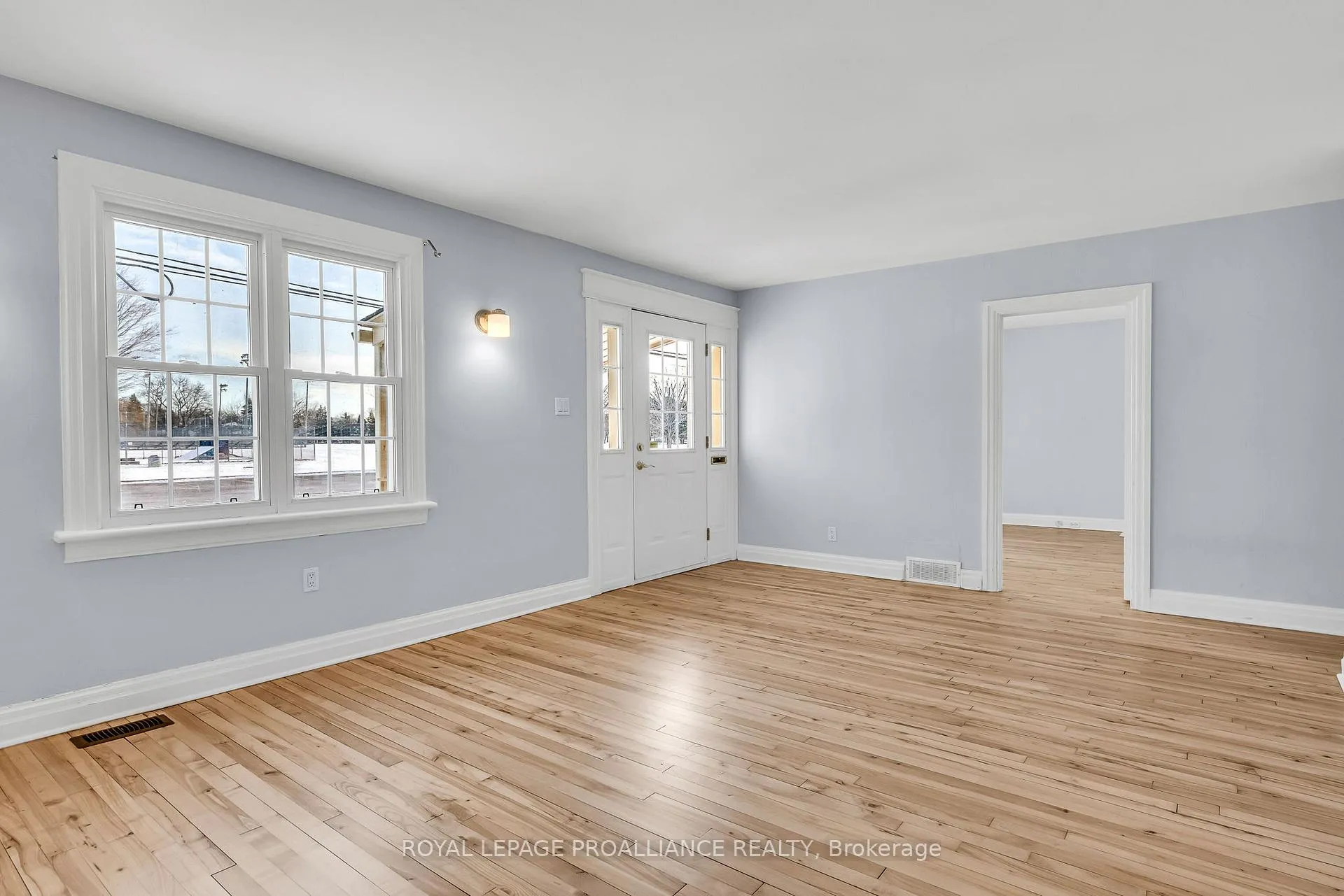 Photo 16 of 67 D'Arcy Street, Cobourg — HOMEH