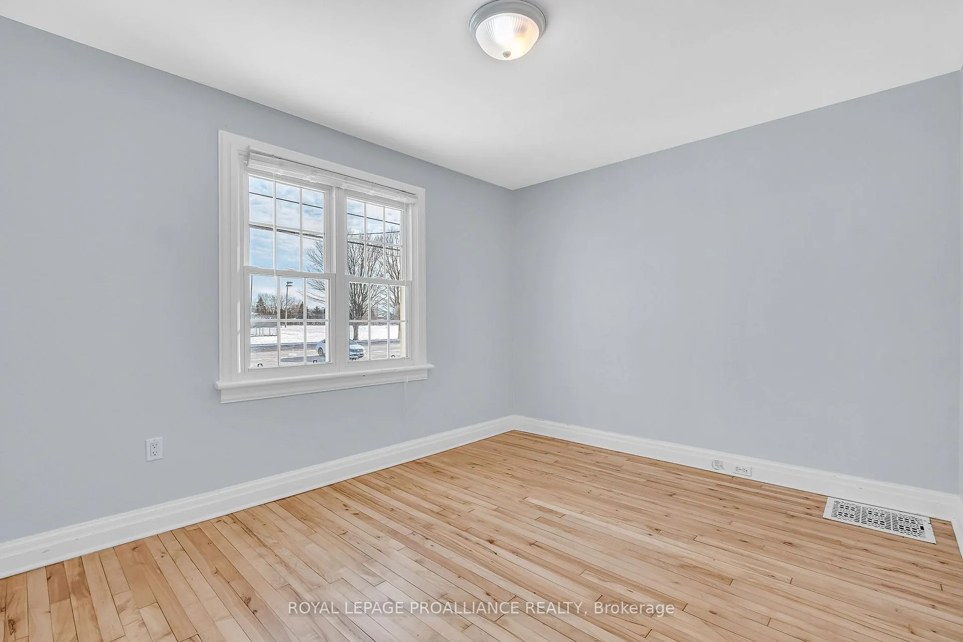 Photo 31 of 67 D'Arcy Street, Cobourg — HOMEH