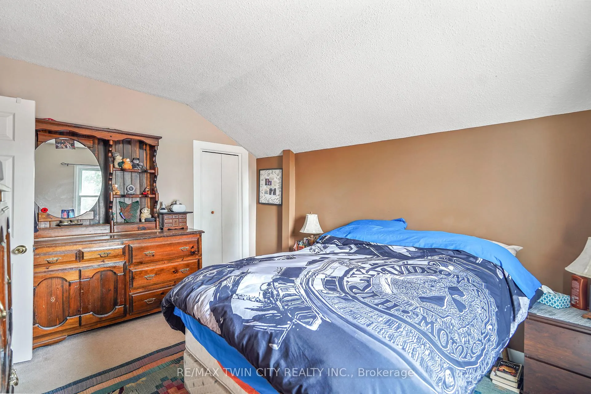 Photo 25 of 379 Grey Street, Brantford — HOMEH