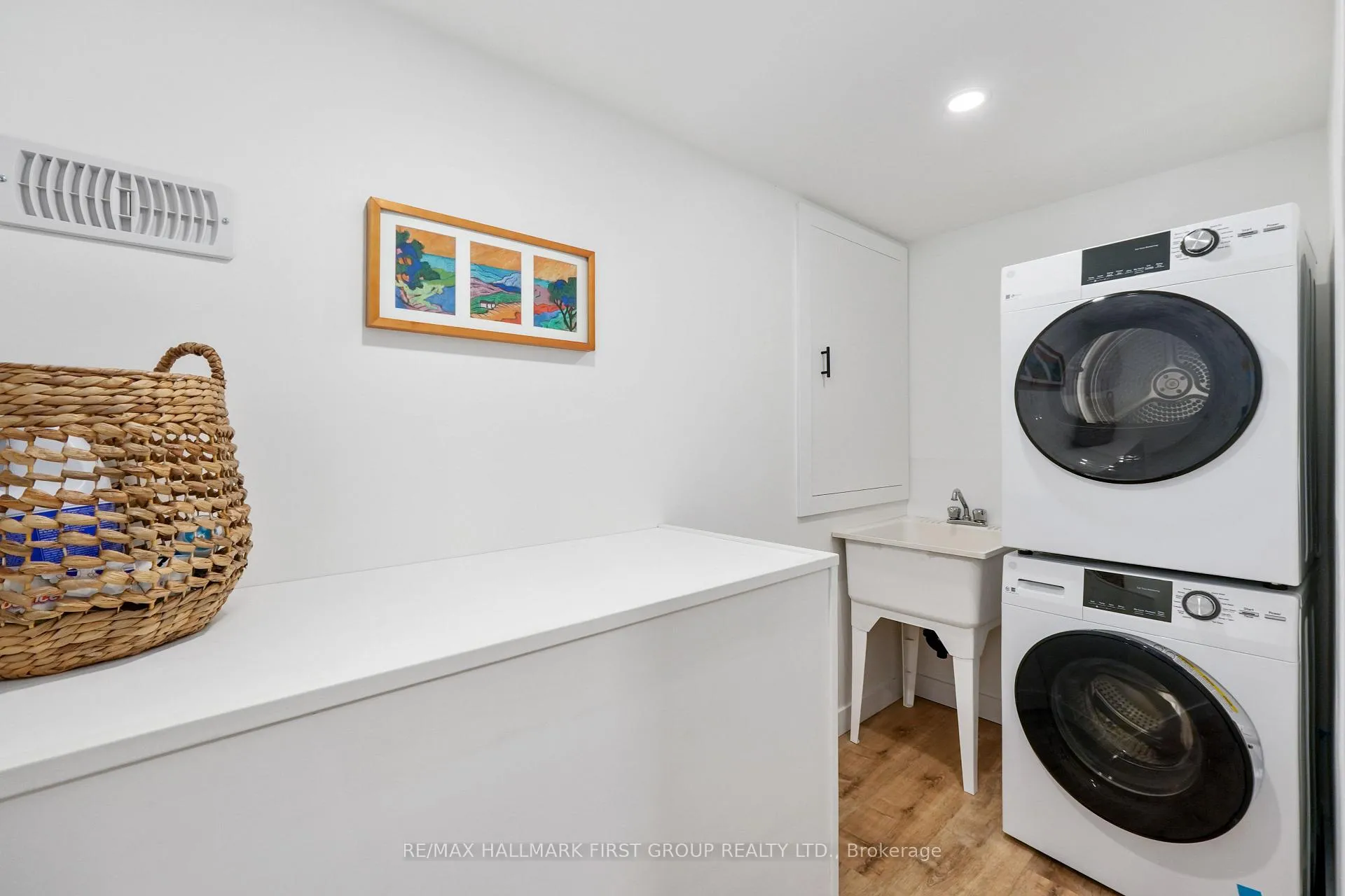 Photo 36 of 130 Burnham Street, Cobourg — HOMEH