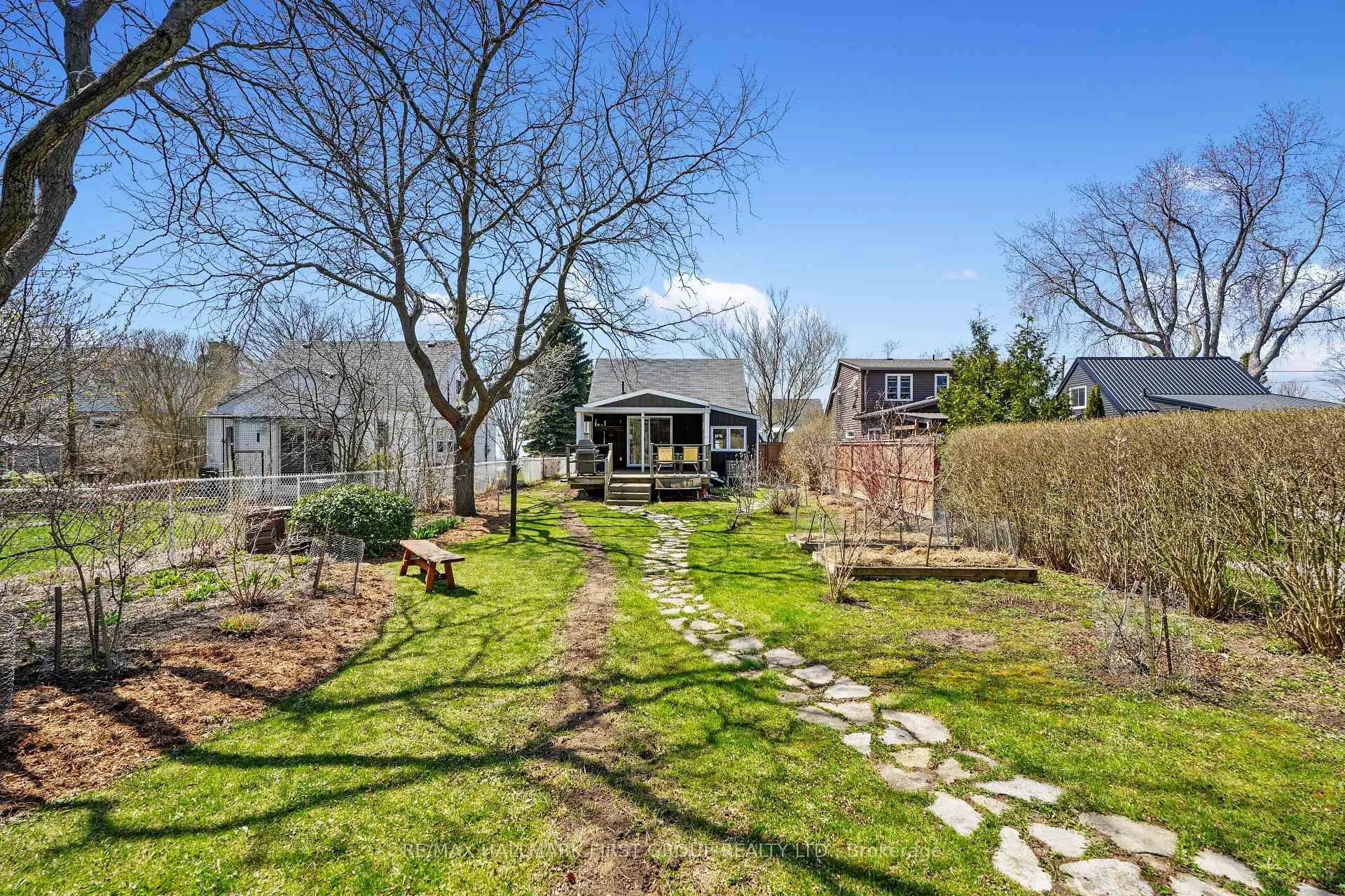 Photo 48 of 130 Burnham Street, Cobourg — HOMEH