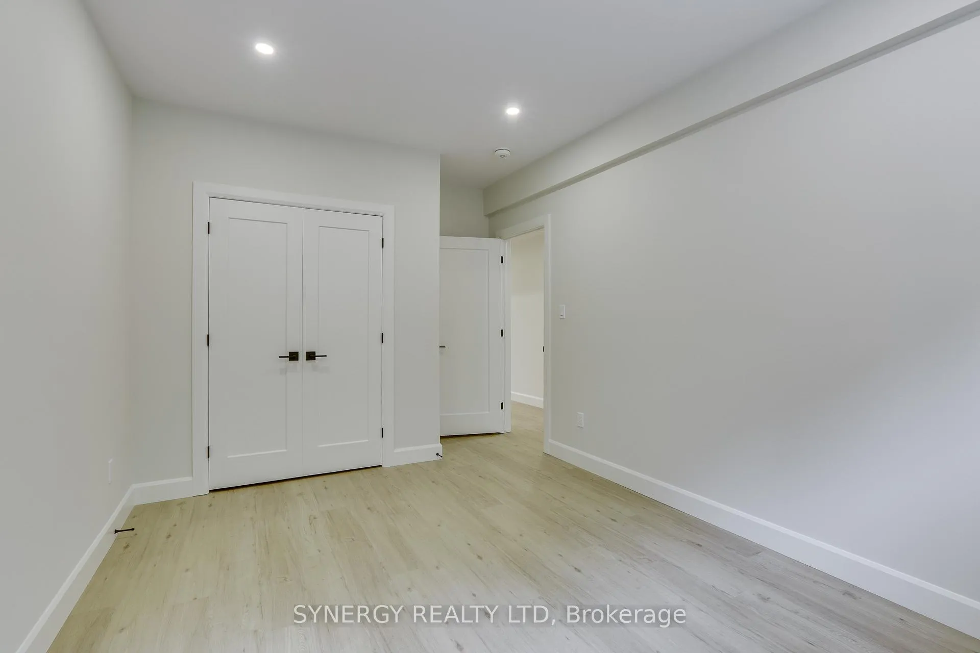 Photo 27 of 7 Haddon Lane, Strathroy-Caradoc, NW — HOMEH