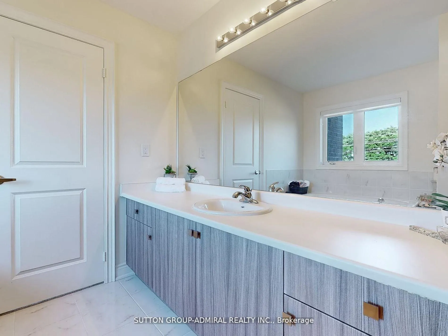 Photo 21 of 169 Muirfield Drive, Barrie, Ardagh — HOMEH