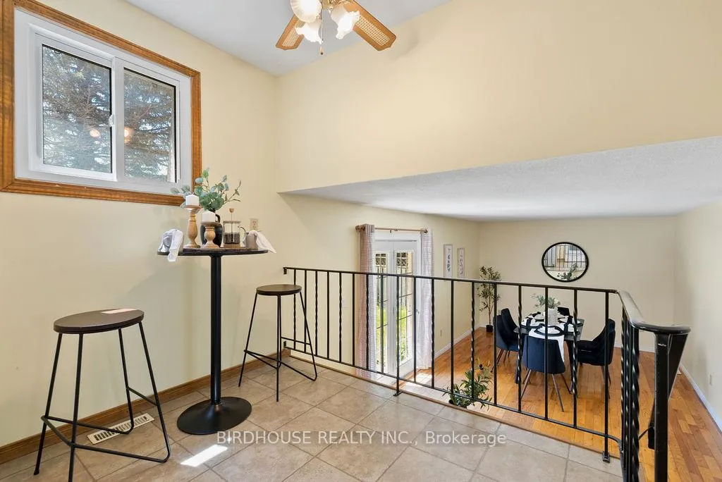 Photo 11 of 27 Edwin Street, Kawartha Lakes, Lindsay — HOMEH
