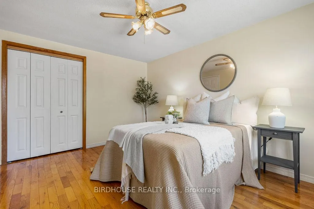 Photo 23 of 27 Edwin Street, Kawartha Lakes, Lindsay — HOMEH