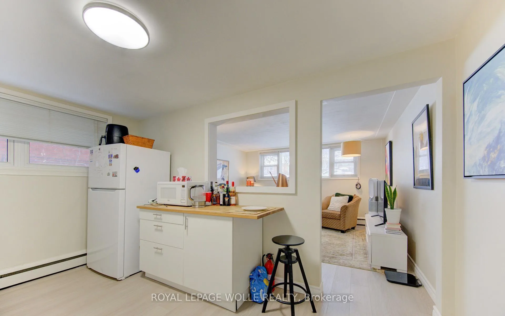 Photo 5 of 196 Allen Street E, Waterloo — HOMEH