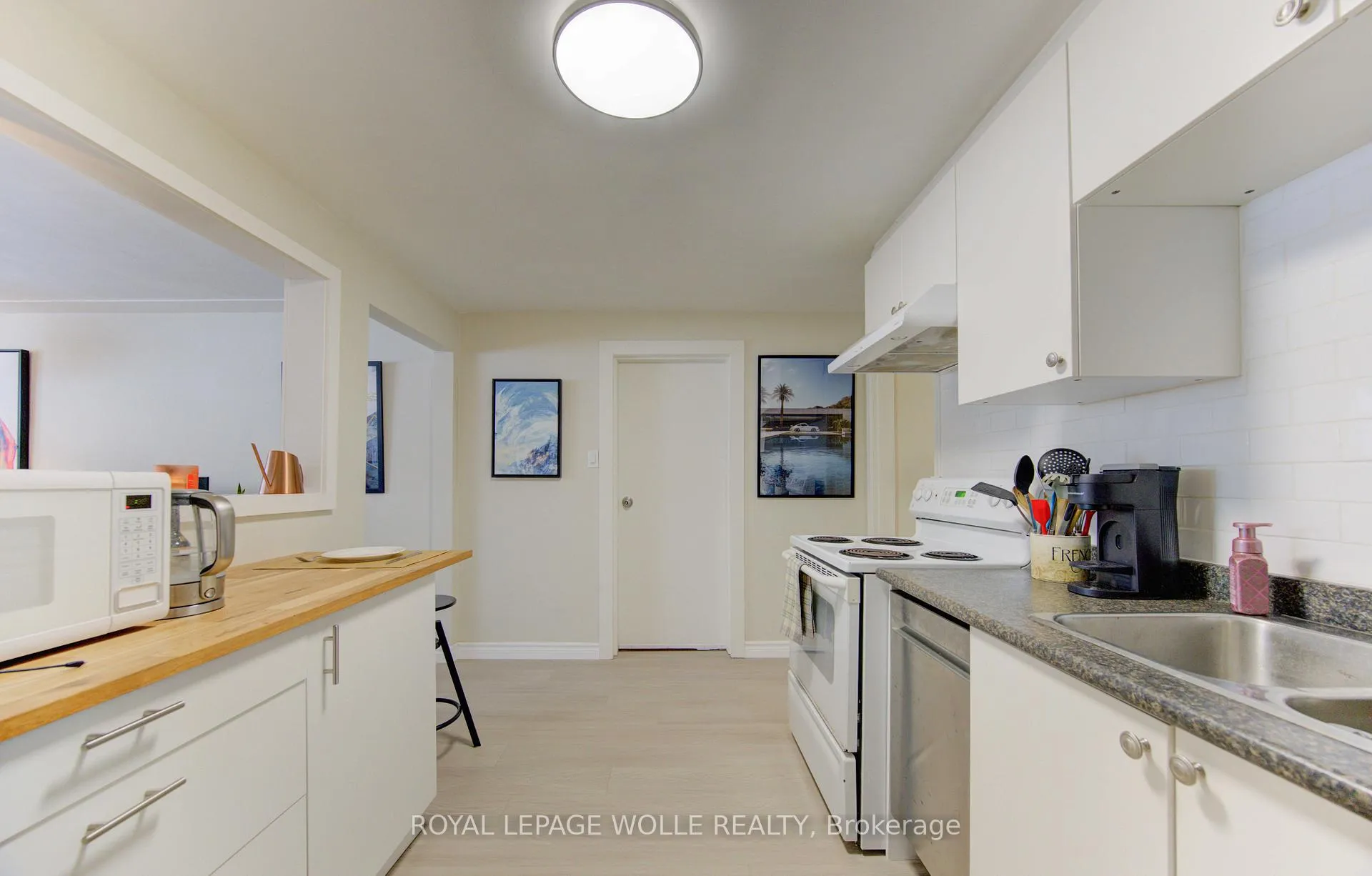 Photo 8 of 196 Allen Street E, Waterloo — HOMEH