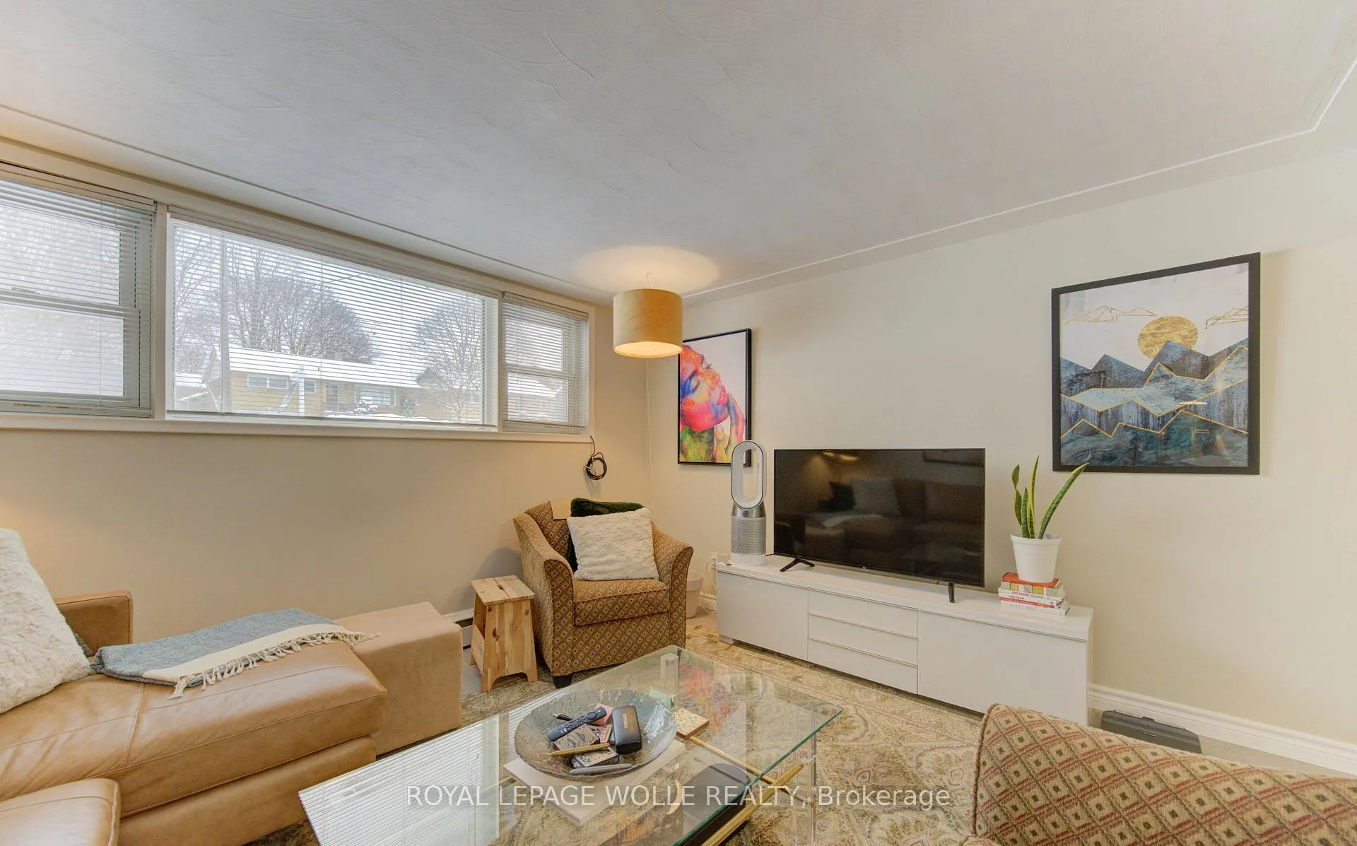 Photo 14 of 196 Allen Street E, Waterloo — HOMEH