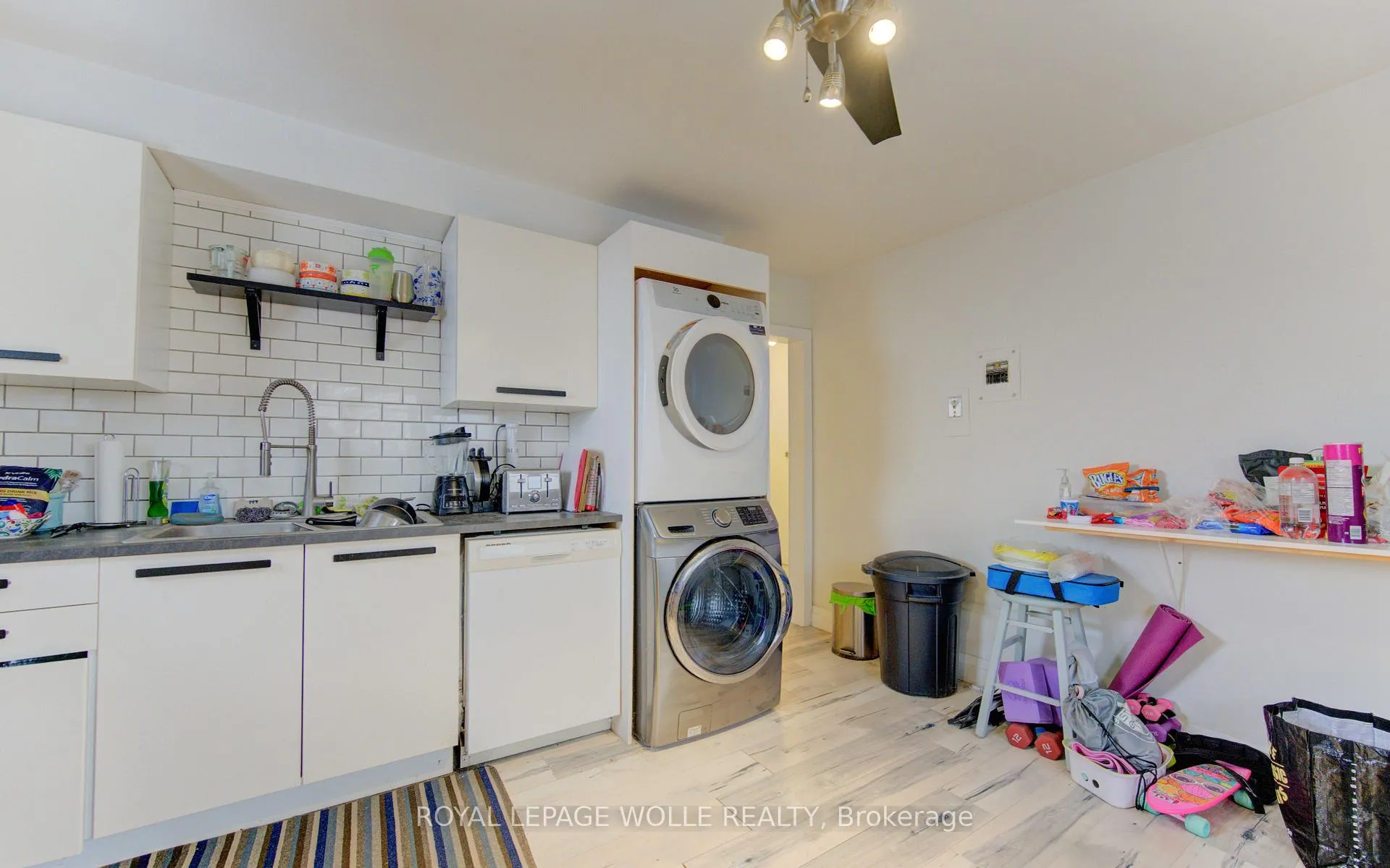 Photo 35 of 196 Allen Street E, Waterloo — HOMEH