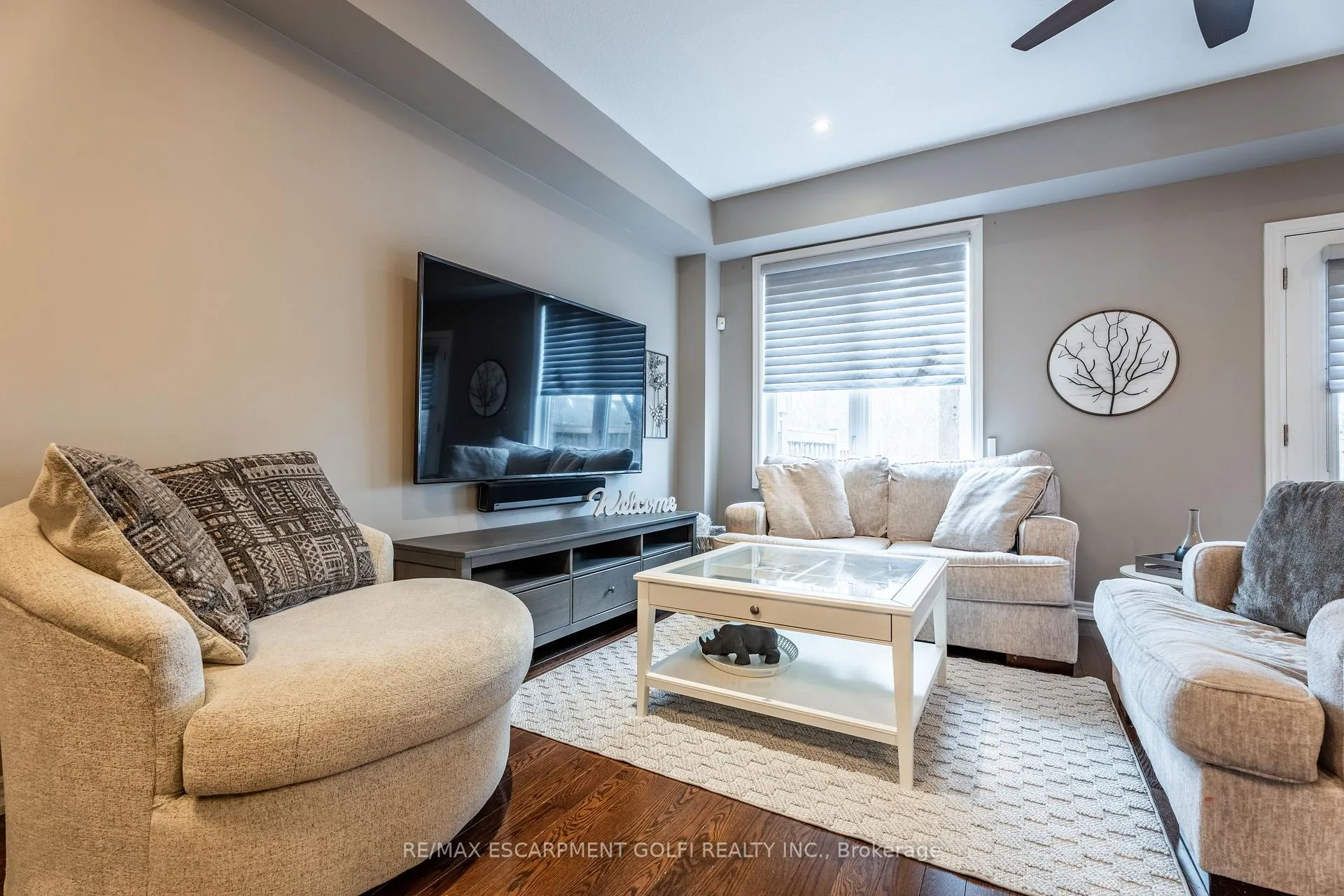 Photo 8 of 48 Galileo Drive, Hamilton, Stoney Creek — HOMEH