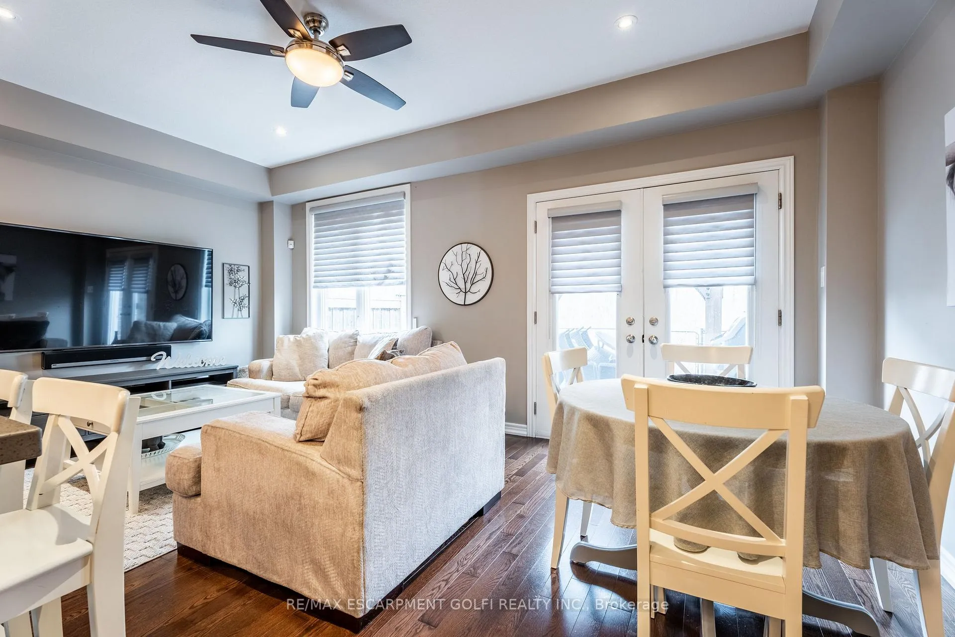 Photo 13 of 48 Galileo Drive, Hamilton, Stoney Creek — HOMEH