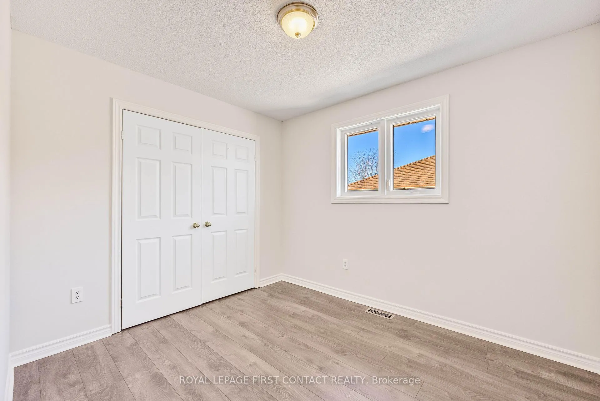 Photo 31 of 36 Batteaux Street, Barrie, Ardagh — HOMEH