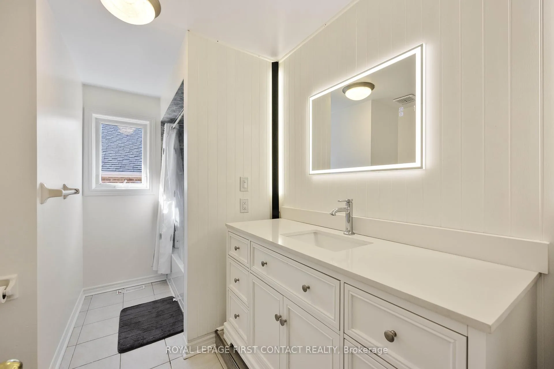 Photo 33 of 36 Batteaux Street, Barrie, Ardagh — HOMEH