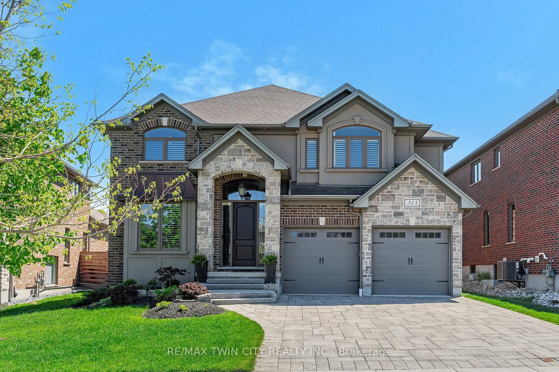 Photo 1 of 311 Deerfoot Trail, Waterloo — HOMEH
