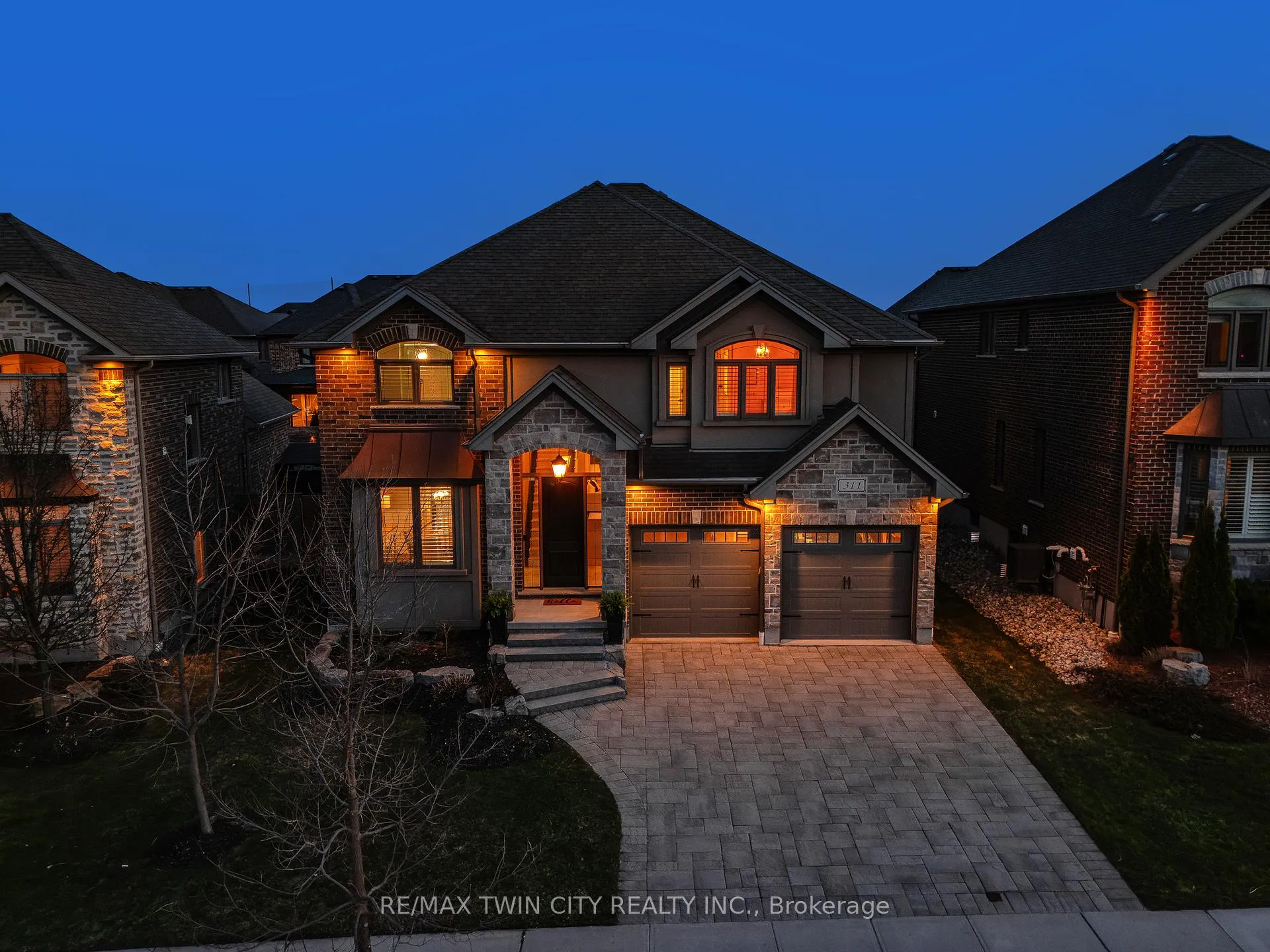 Photo 2 of 311 Deerfoot Trail, Waterloo — HOMEH