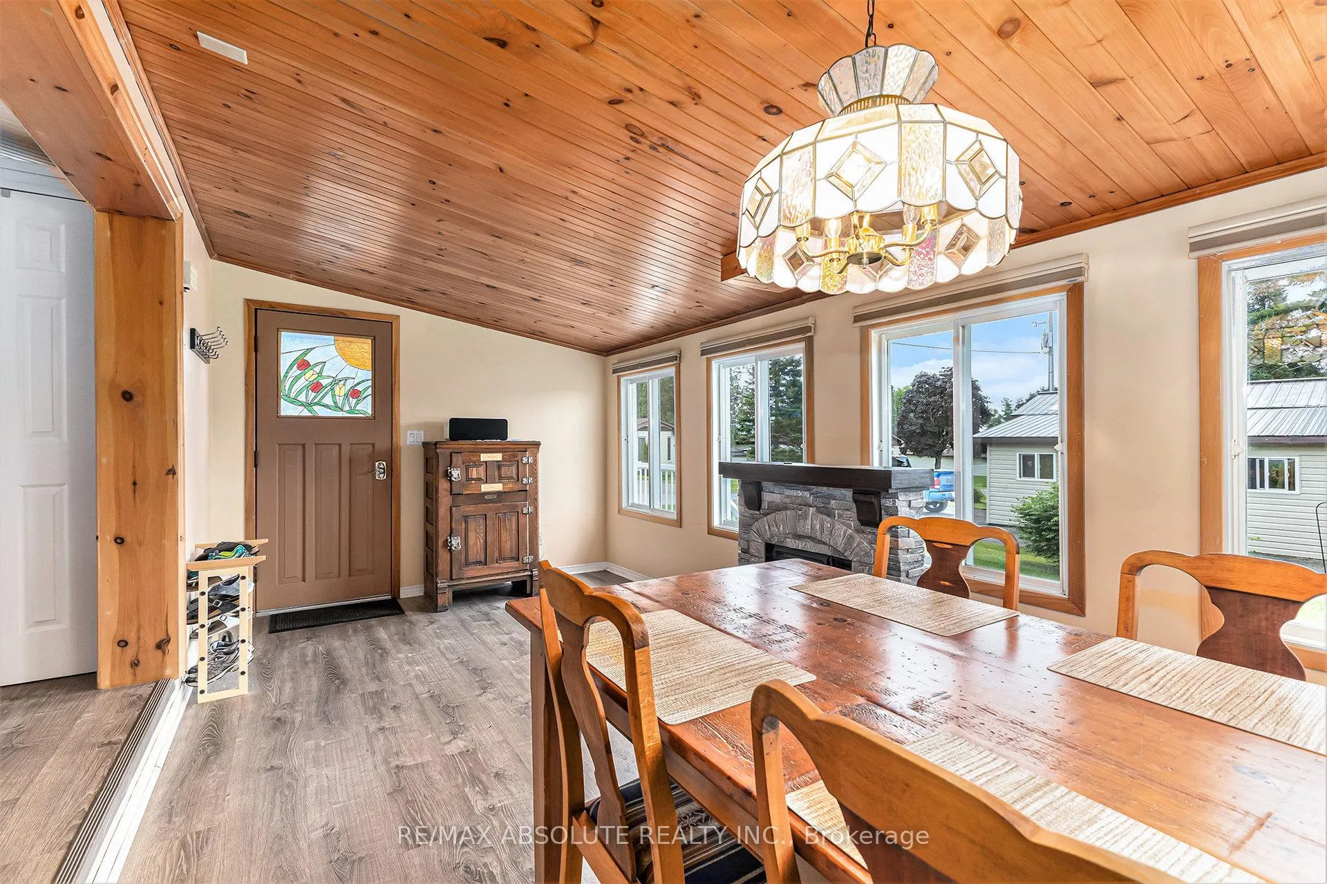 Photo 3 of 35 Woodside Lane, McNab/Braeside, Mcnab/Braeside Twps — HOMEH